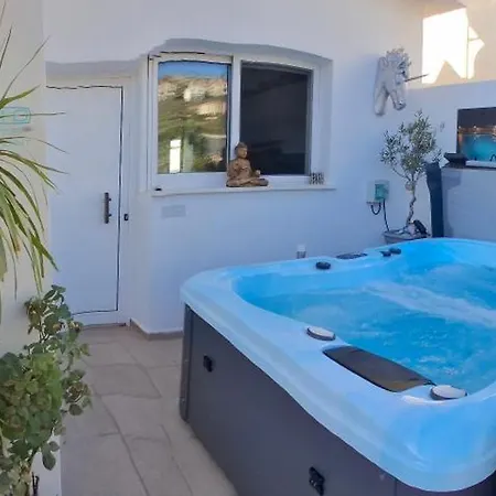 Atlantis Daire Peyia