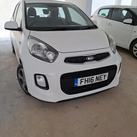 Atlantis Penthouse With Jacuzzi Pool And Sea Views * Peyia