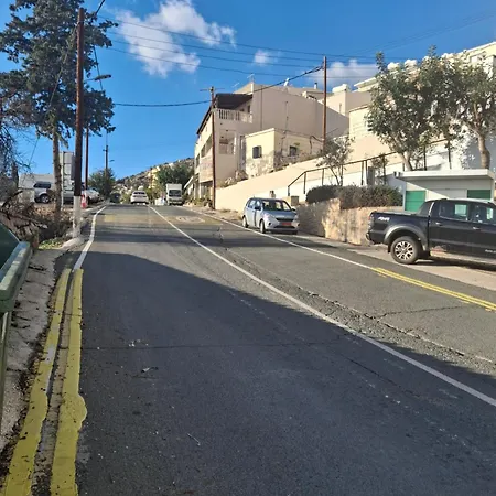 Atlantis Penthouse With Jacuzzi Pool And Sea Views Appartamento *